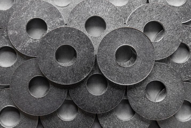 Quando utilizar a arruela inox? Conheça suas aplicações!
