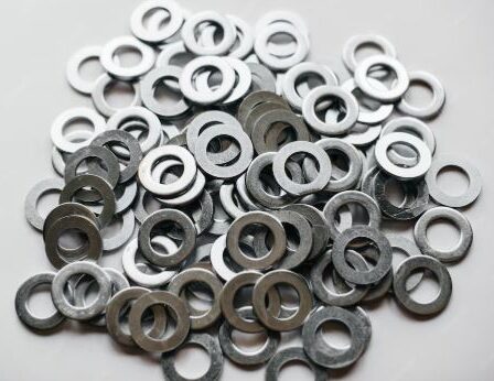 Comprar arruelas: guia completo para escolher o modelo certo para cada projeto