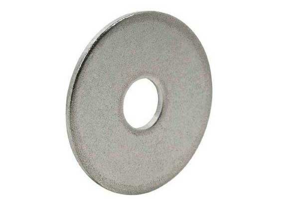 Arruela lisa DIN 9021: o que é, para que serve e quando usar