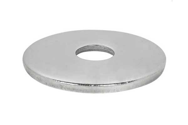 Arruela funileiro em projetos industriais: quando ela é indispensável